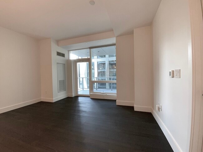 Foto del edificio - 50 Liberty Drive