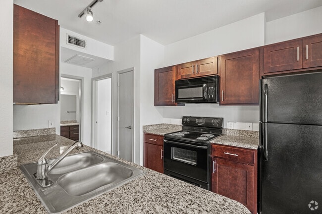 1BR, 1BA - 756SF - Kitchen - Volar Apartments