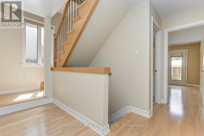 Building Photo - 32 LEONARD AVENUE