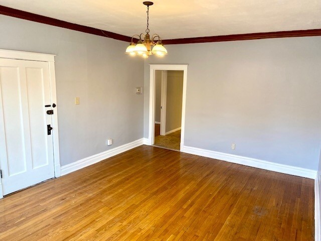 Foto del edificio - 5131 W Henderson St