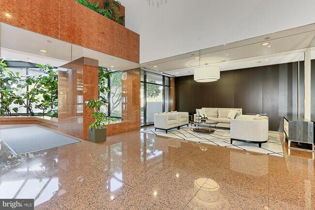 Foto del edificio - 1530 Key Blvd