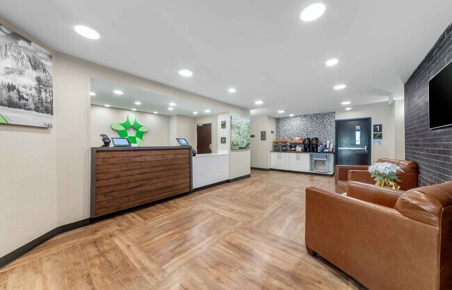 Foto del edificio - Furnished Studio-Miami - Airport - Doral - 87th Avenue South