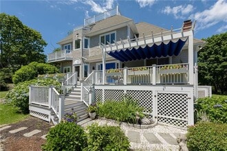 Building Photo - 39 Brenton Rd