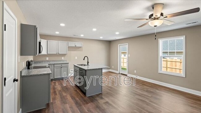 Photo - 3527 Lynn Ave Townhome