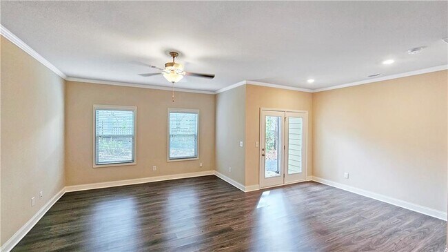 Building Photo - 2039 Pinnacle Walk