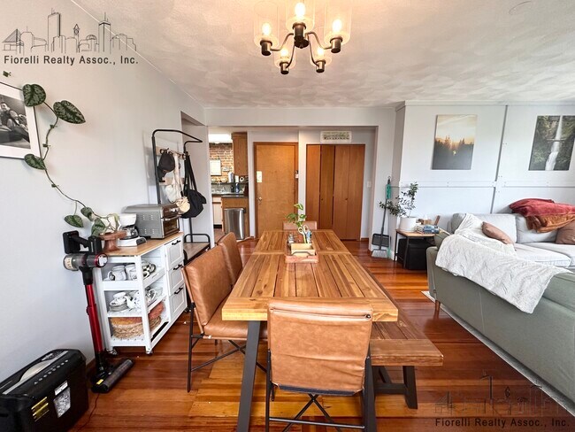 Foto del edificio - 166 Webster St