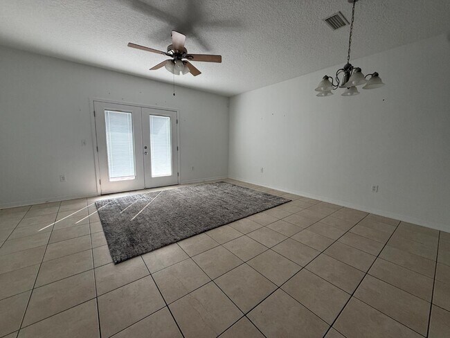 Foto del edificio - 2190 Monument Rd