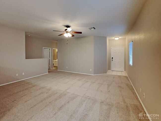 Foto del edificio - 962 E Cowboy Cove Trail