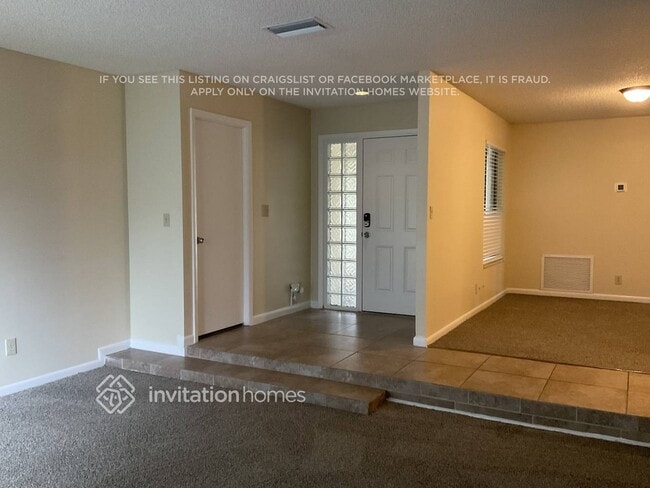 Building Photo - 4005 W Sailboat Dr