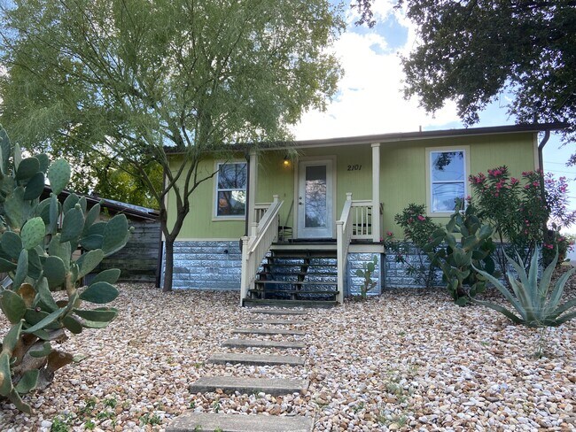Exterior Home - 2101 E 10th St