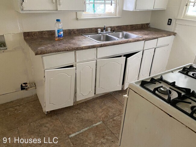 Building Photo - 2 br, 1 bath House - 3501 Hardy