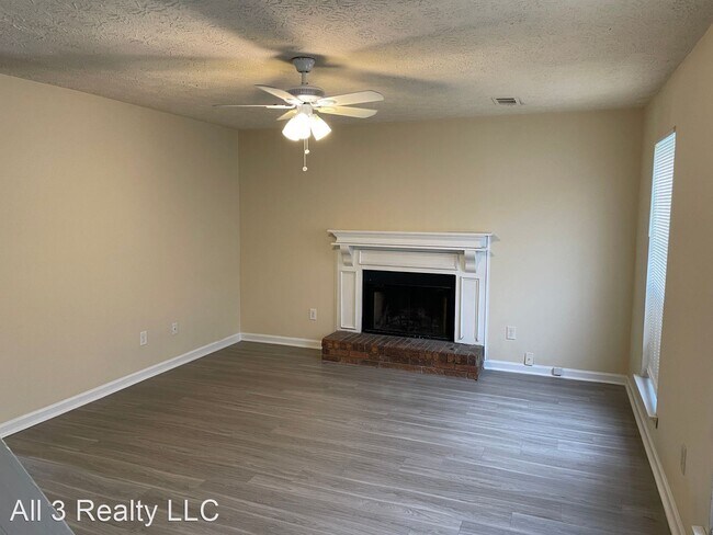 Building Photo - 2 br, 1.5 bath House - 115 Jackson Drive