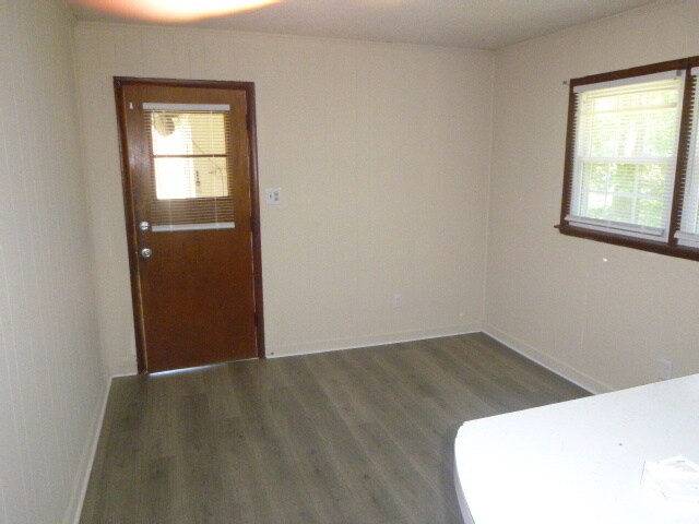 Foto del edificio - 1165 Hartman Ave