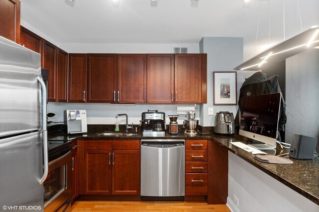 Foto del edificio - 474 N Lake Shore Dr