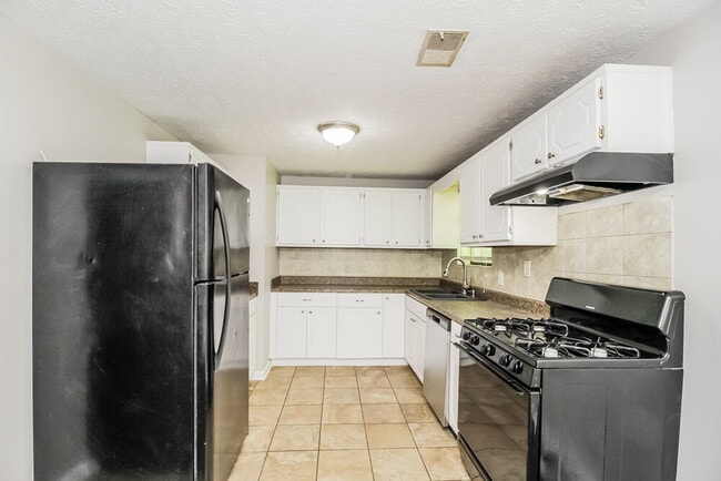 Foto del edificio - 2607 Foxwood Pl