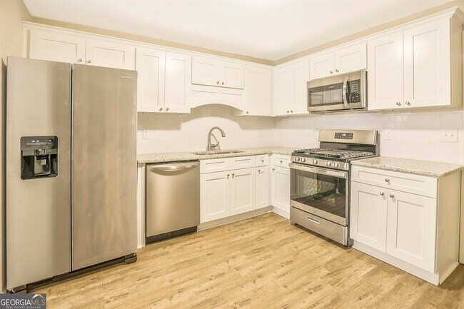 Foto del edificio - 170 Brookwood Estates Trail