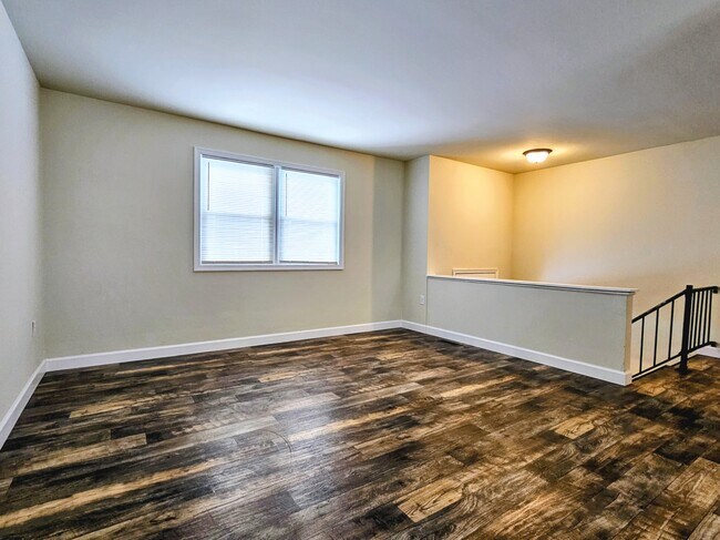 Foto del edificio - 4 Skyview Ln