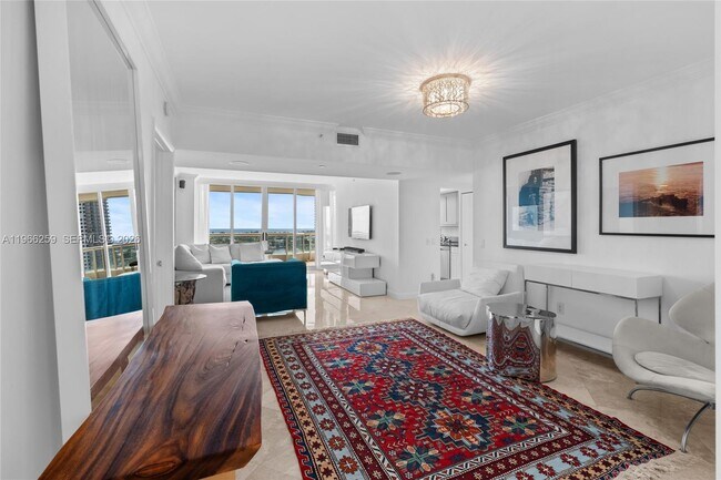 Foto del edificio - 21055 Yacht Club Dr