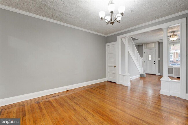 Foto del edificio - 2860 Lake Ave