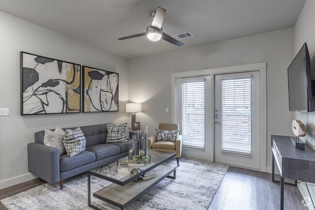 1HAB, 1BA - 672 ft² - Ironridge at Hill Country Village