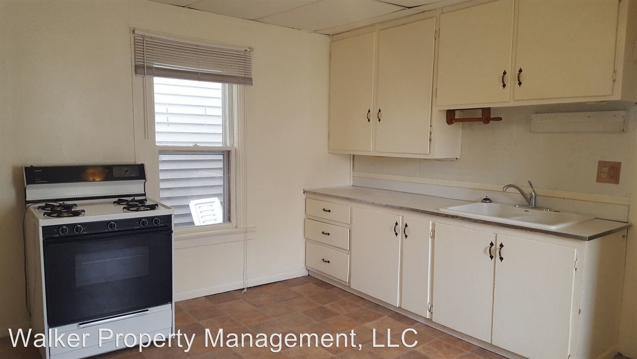 Foto principal - 543-545 S Franklin St