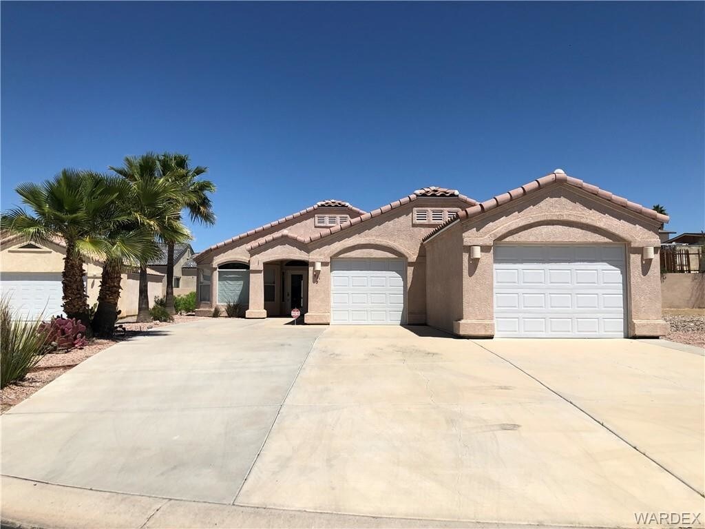 Foto principal - 411 Riverfront Dr