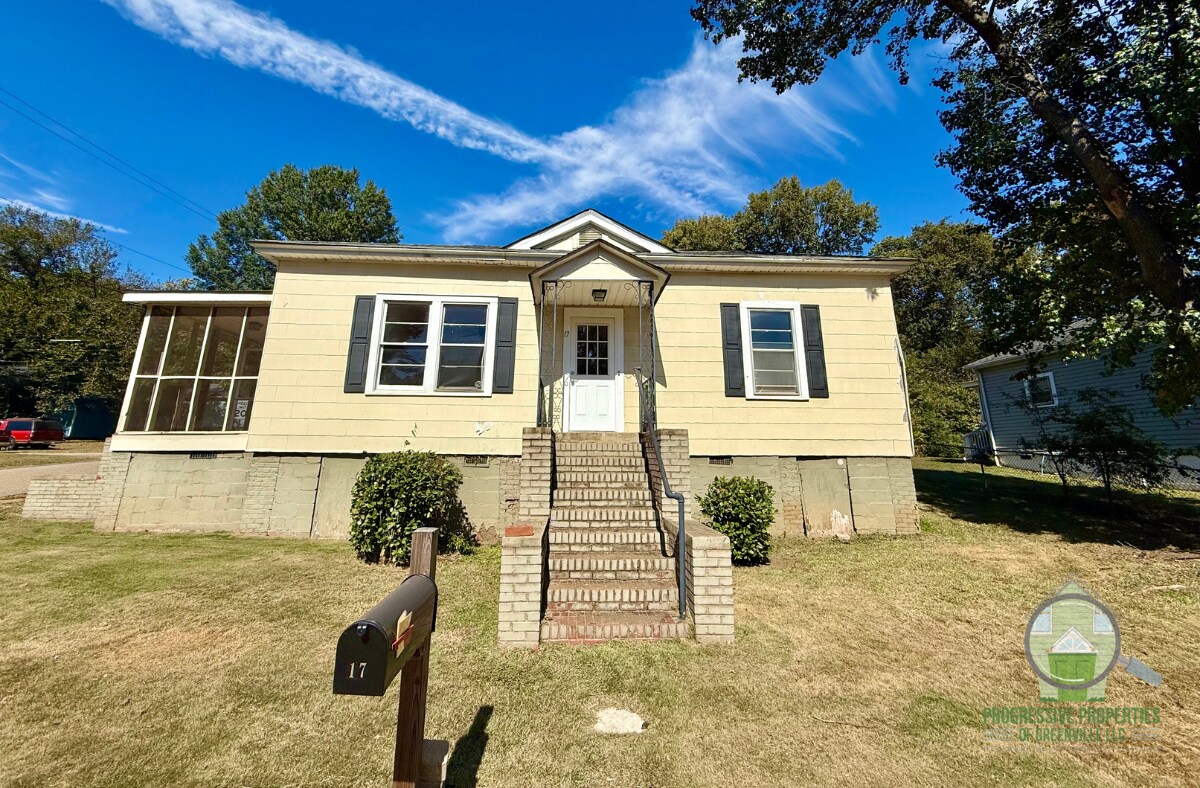 Photo - 17 11th St (Greenville, SC)