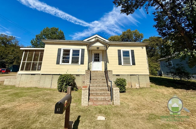 Photo - 17 11th St House