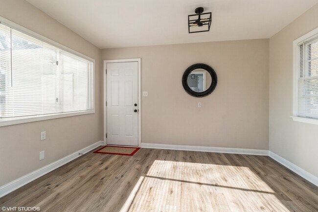 Foto del edificio - 1318 Glenwood Ave