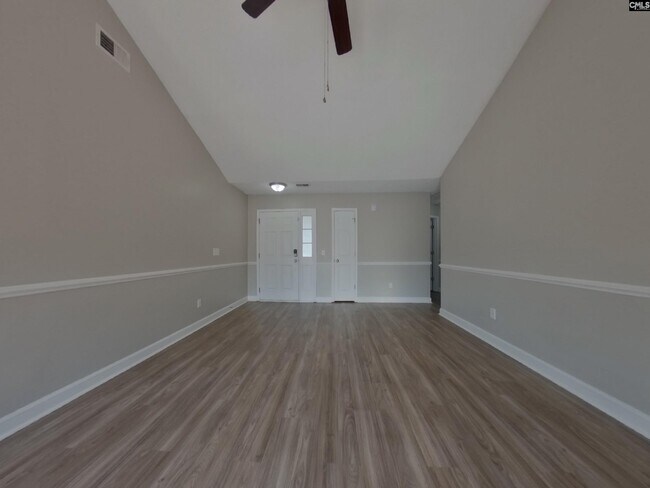 Building Photo - 92 Providence Plantation Cir