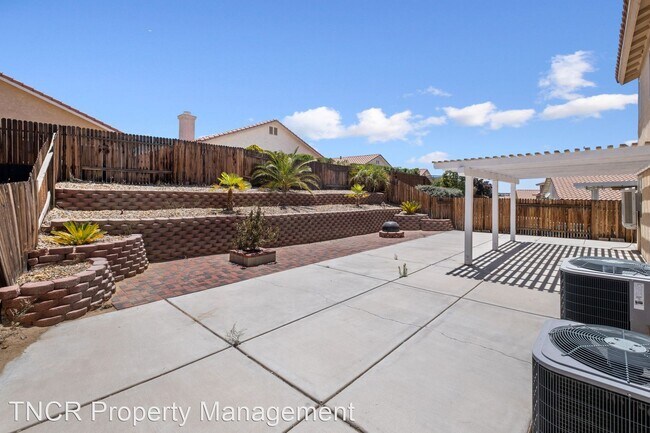 Building Photo - 6 br, 3 bath House - 17629 Fisher St