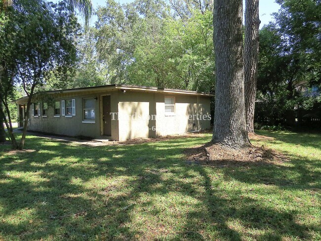 Foto del edificio - 4474 Spring Glen Rd