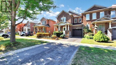 Building Photo - 32 Silver Linden Dr