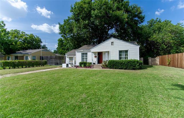 Building Photo - 1433 Lakeside Dr