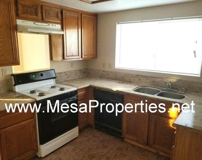 Building Photo - 12412 Goldstone Dr
