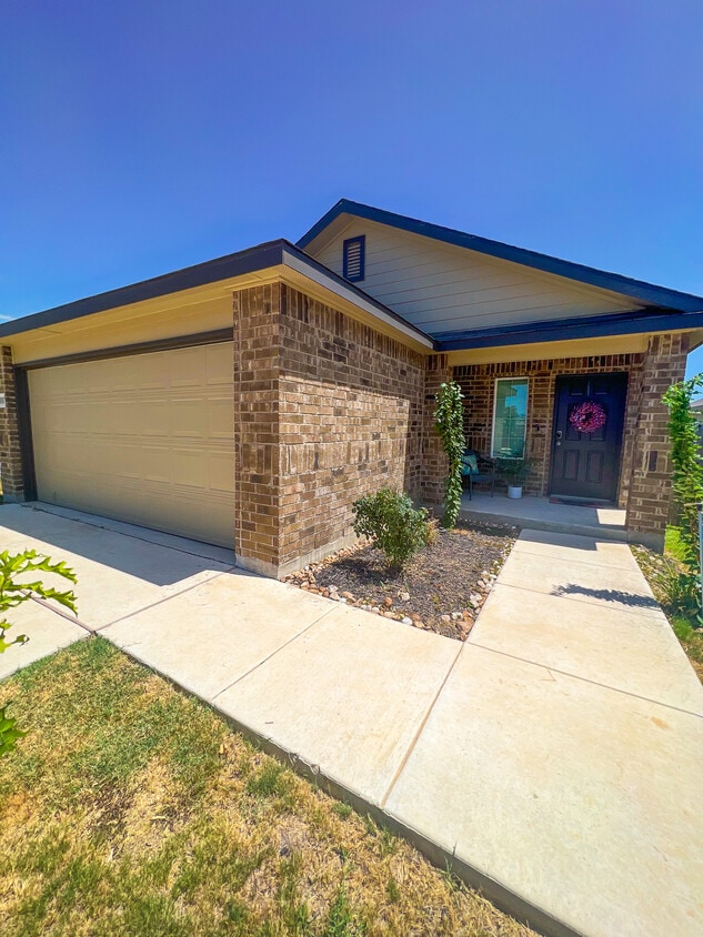 12010 Mulberry Crk, San Antonio, TX 78245 House Rental in San Antonio