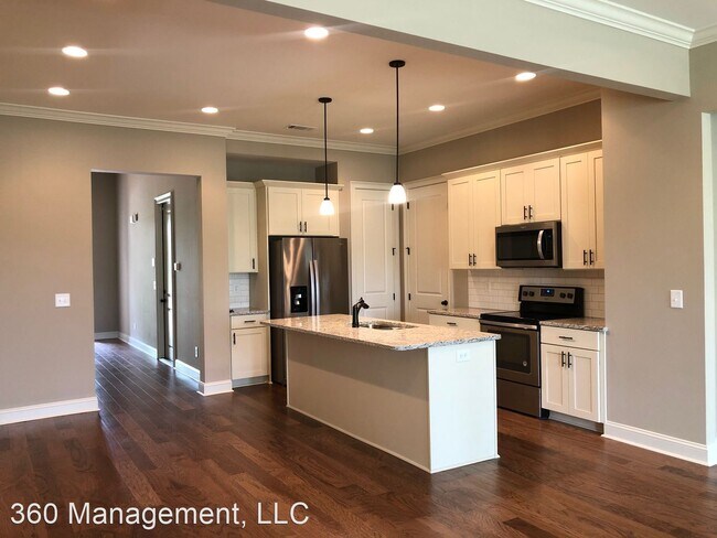 Foto del edificio - 3 br, 2.5 bath House - 1704 W. Farmville Rd