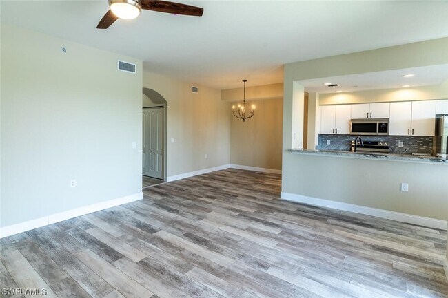 Foto del edificio - 3780 Sawgrass Way