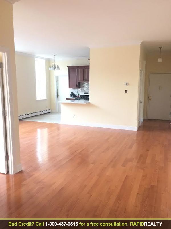 Primary Photo - 339 9th St