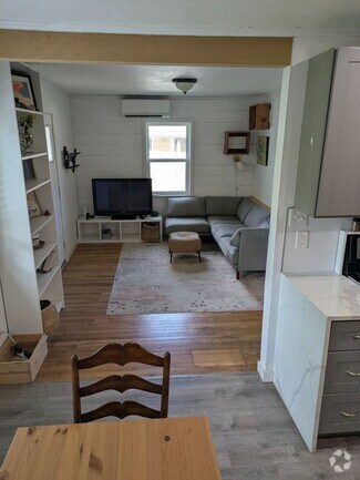 Building Photo - 4703 Oak Cliff Dr