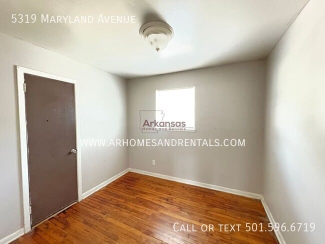 Building Photo - 5319 Maryland Ave