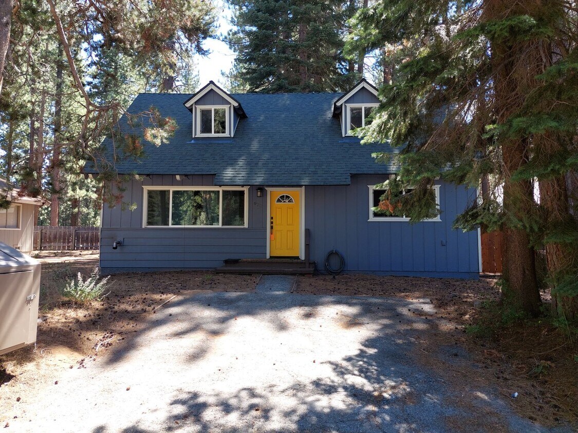 Primary Photo - Seasonal Furnished rental