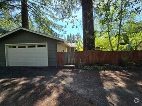 Building Photo - 1871 Jonive Rd
