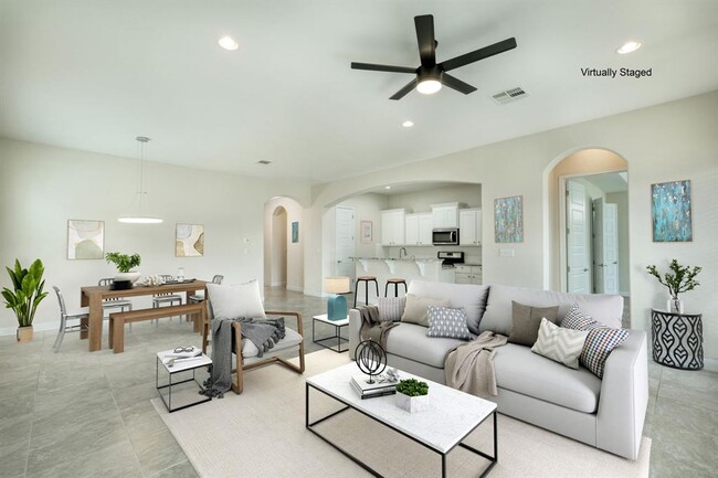 Foto del edificio - 204 Blue Spruce Way