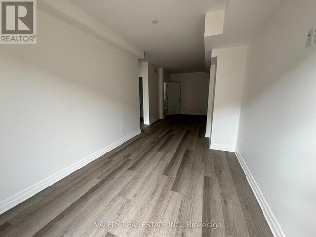 Photo du bâtiment - 7489 Marvel Dr