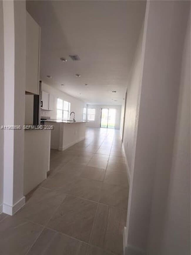 Foto del edificio - 12925 SW 267th St