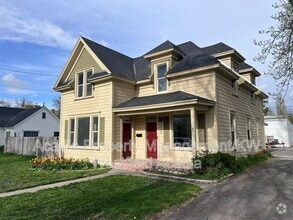 Building Photo - 172 N 300 W