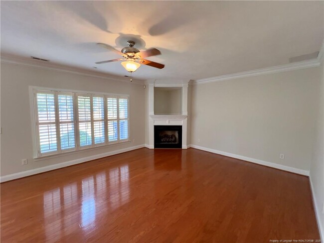 Foto del edificio - 346 Coverly Square