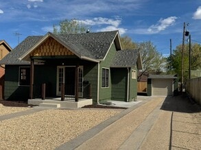 Building Photo - 424 Colorado Ave