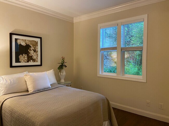 Foto del edificio - 1412 Hayes St